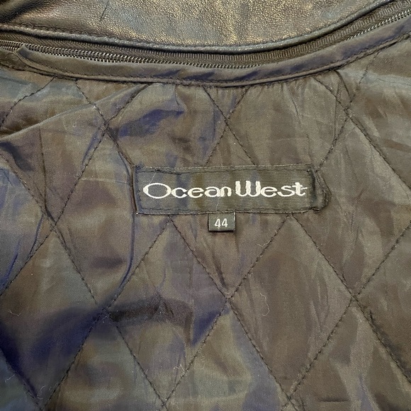 Genuine leather jacket - Picture 4 of 5